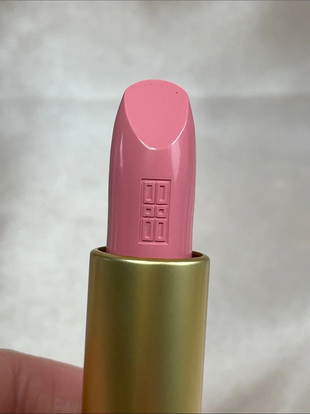 Elizabeth Arden Lip Color Lipstick in 001 Petal Pink NIB $32 MSRP